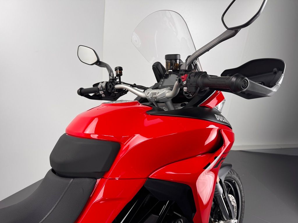Fahrzeugabbildung Ducati MULTISTRADA V2 S TRAVEL *TOP-ZUSTAND *1.HAND