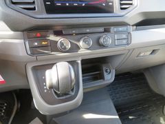 VW Crafter 35 2.0 TDI Kasten MR HD 4M Ergo Ahk Navi VW Crafter 35 2.0 TDI Kasten MR HD 4M Ergo Ahk Navi