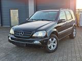 Mercedes-Benz ML 270 CDI AHK Navi Leder Xenon Tempomat - gebrauchte Mercedes-Benz ML 270 aus dem Jahr 2004