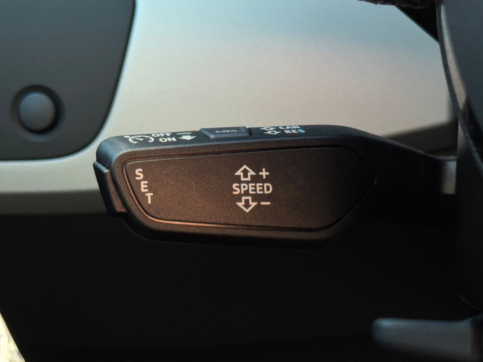 Fahrzeugabbildung Audi A4 Allroad 45 TFSI quattro Pano Temp. Navi SHZ