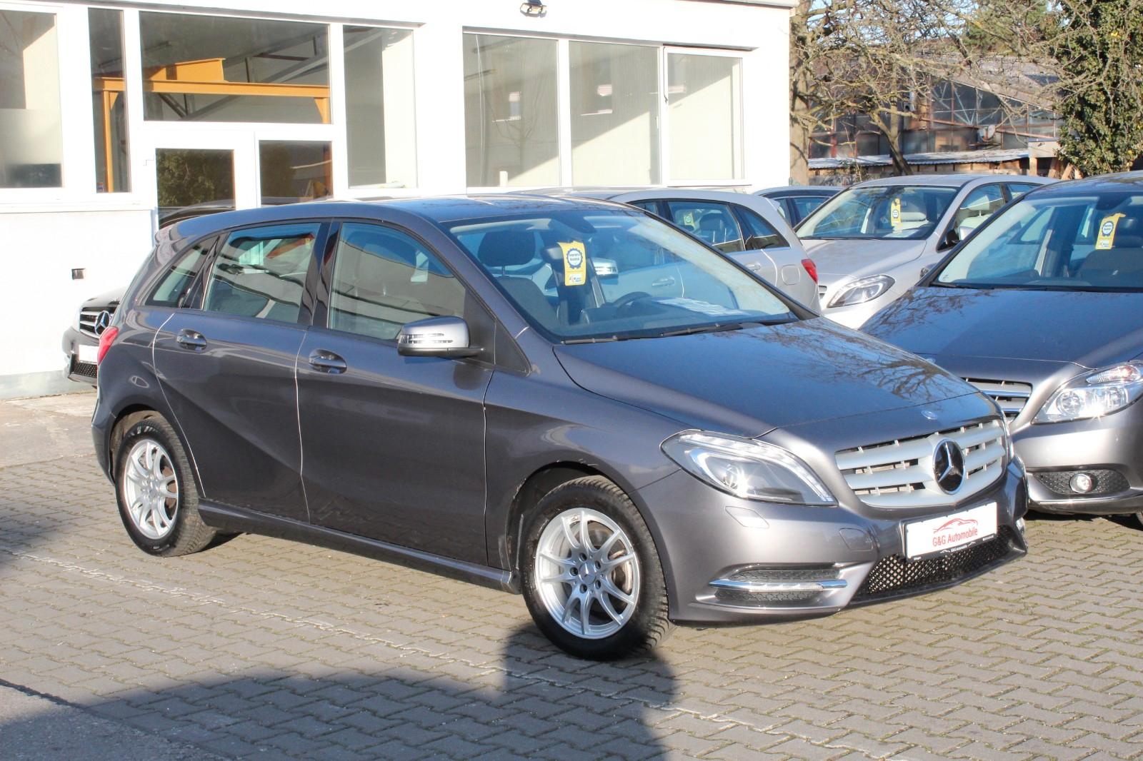 Mercedes-Benz B 180 TOTWI*KAM*NAVI*BI-XEN*LED*SHZ