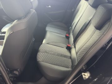 Peugeot 208 Allure 156 Elektro 360 Kam.+KeyLess+Navi