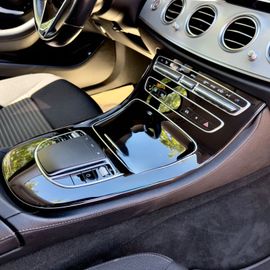 Mercedes E 220 - 11