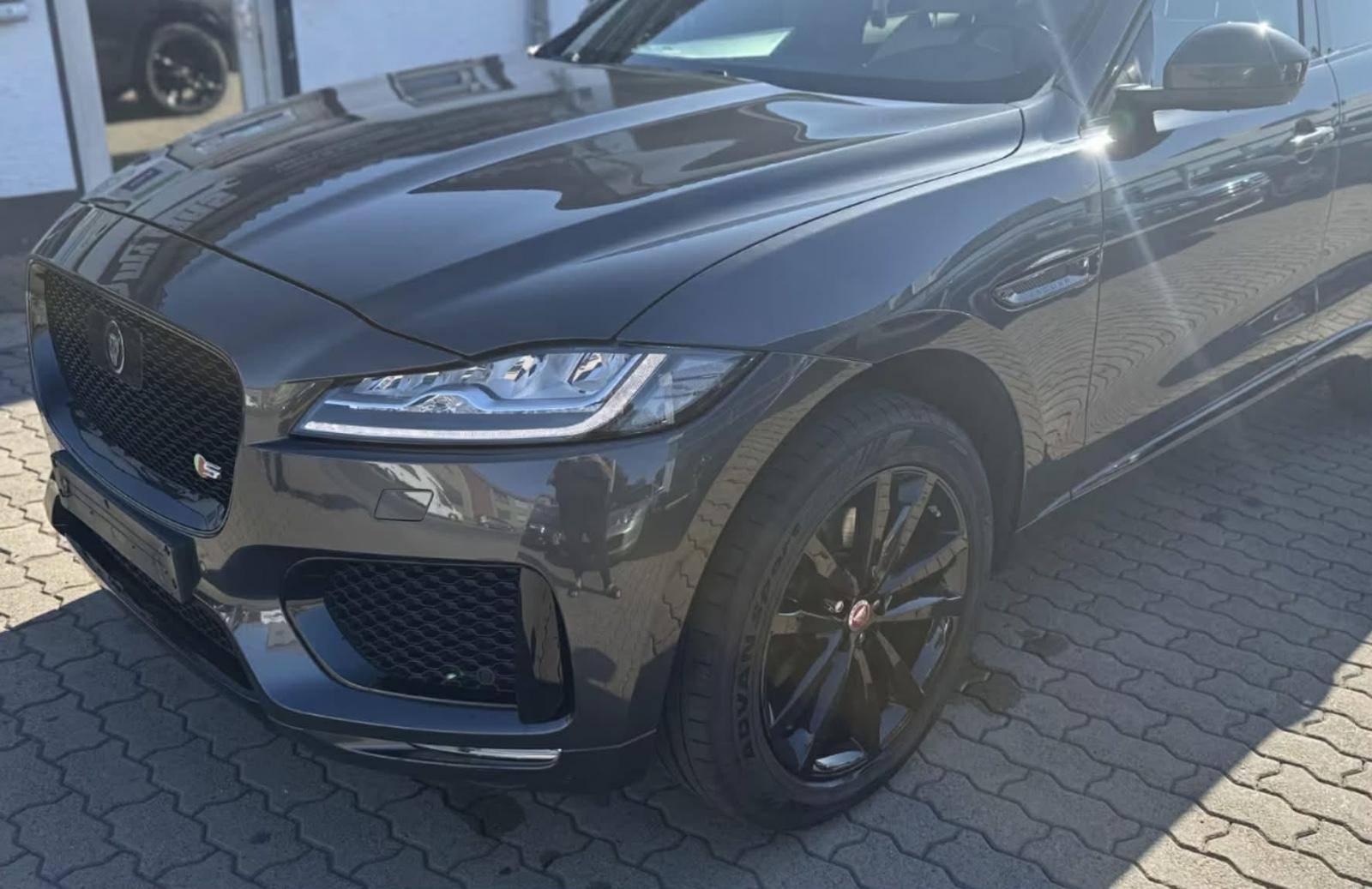 Jaguar F-Pace 30d AWD S Automatik*BICOLOR*