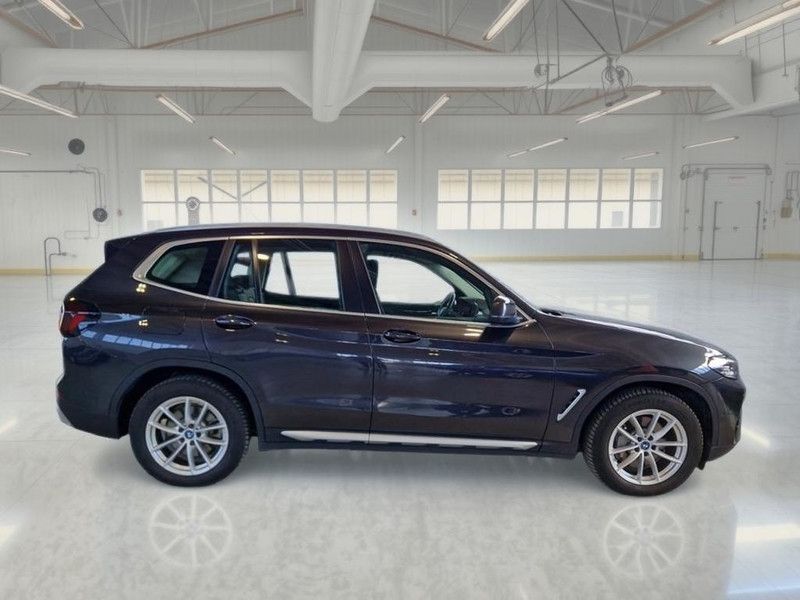 BMW X3 XDRIVE 30E AUTO SUV imagem 3