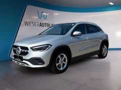 Fahrzeugabbildung Mercedes-Benz GLA 200d Style MULTIBEAM PANO RFK 8-Fach Bereift
