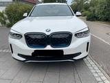 BMW IX3 - BMW iX3 aus 2021