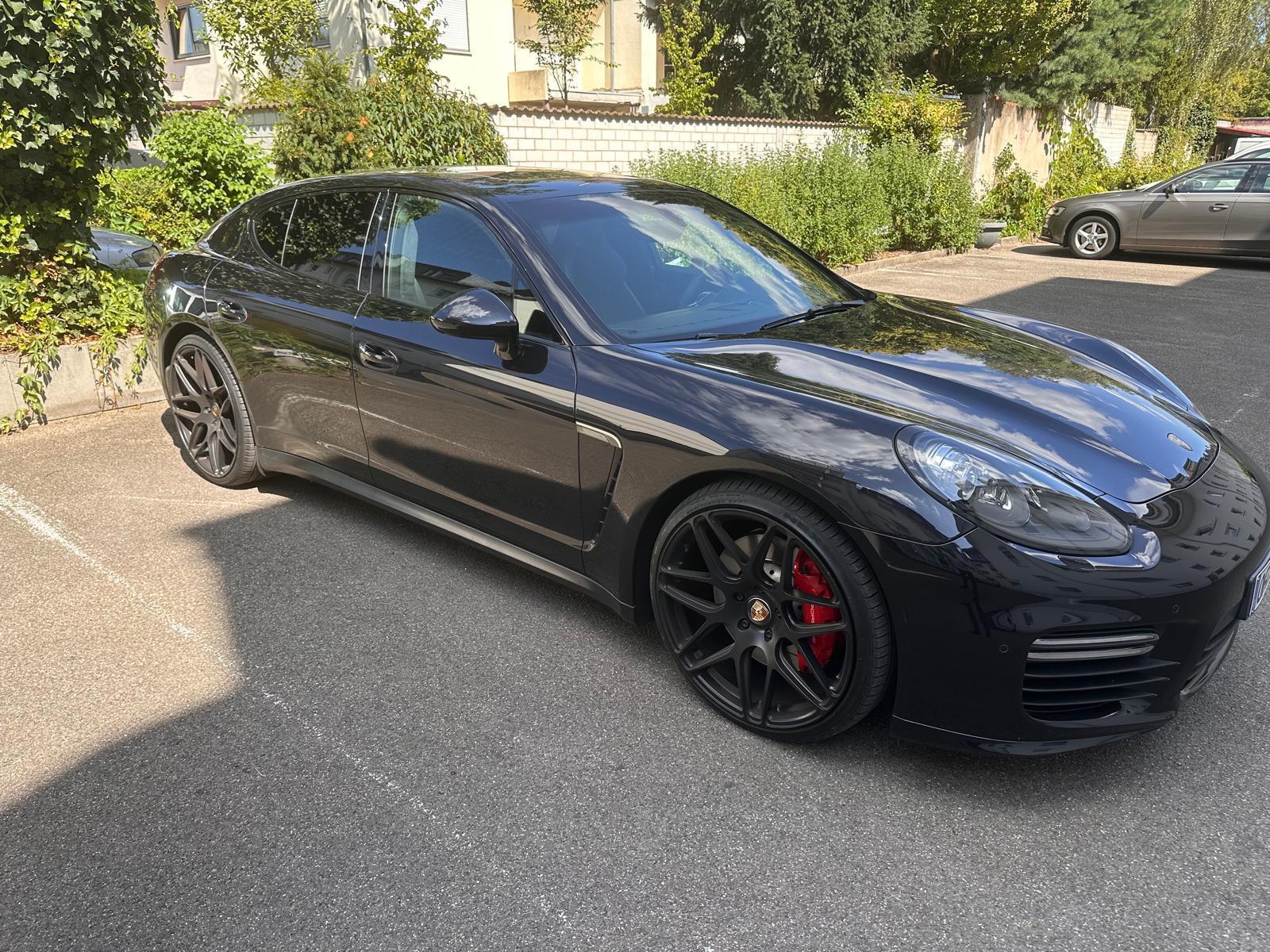 Porsche Panamera GTS*Bose*Schiebedach*Kamera*Facelift*