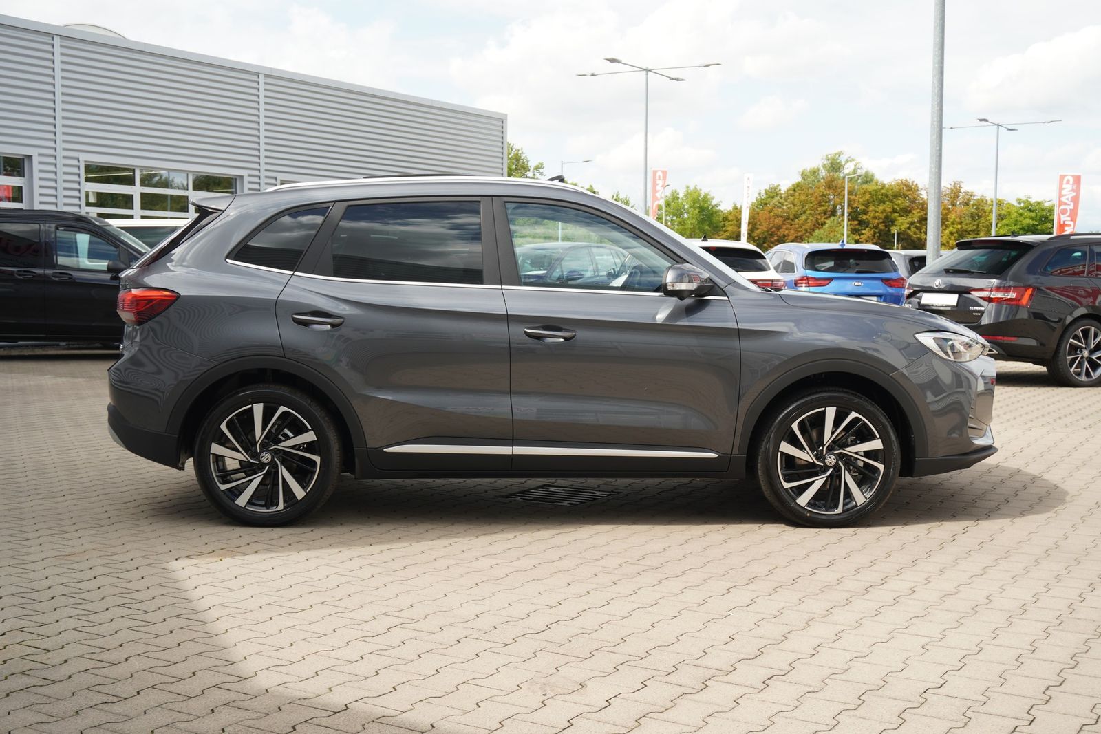 MG ZS