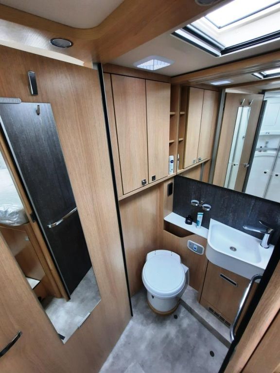 Fahrzeugabbildung HYMER / ERIBA / HYMERCAR B-Klasse ML I 780 BlackLine Verfüg./Sparen Sie 2
