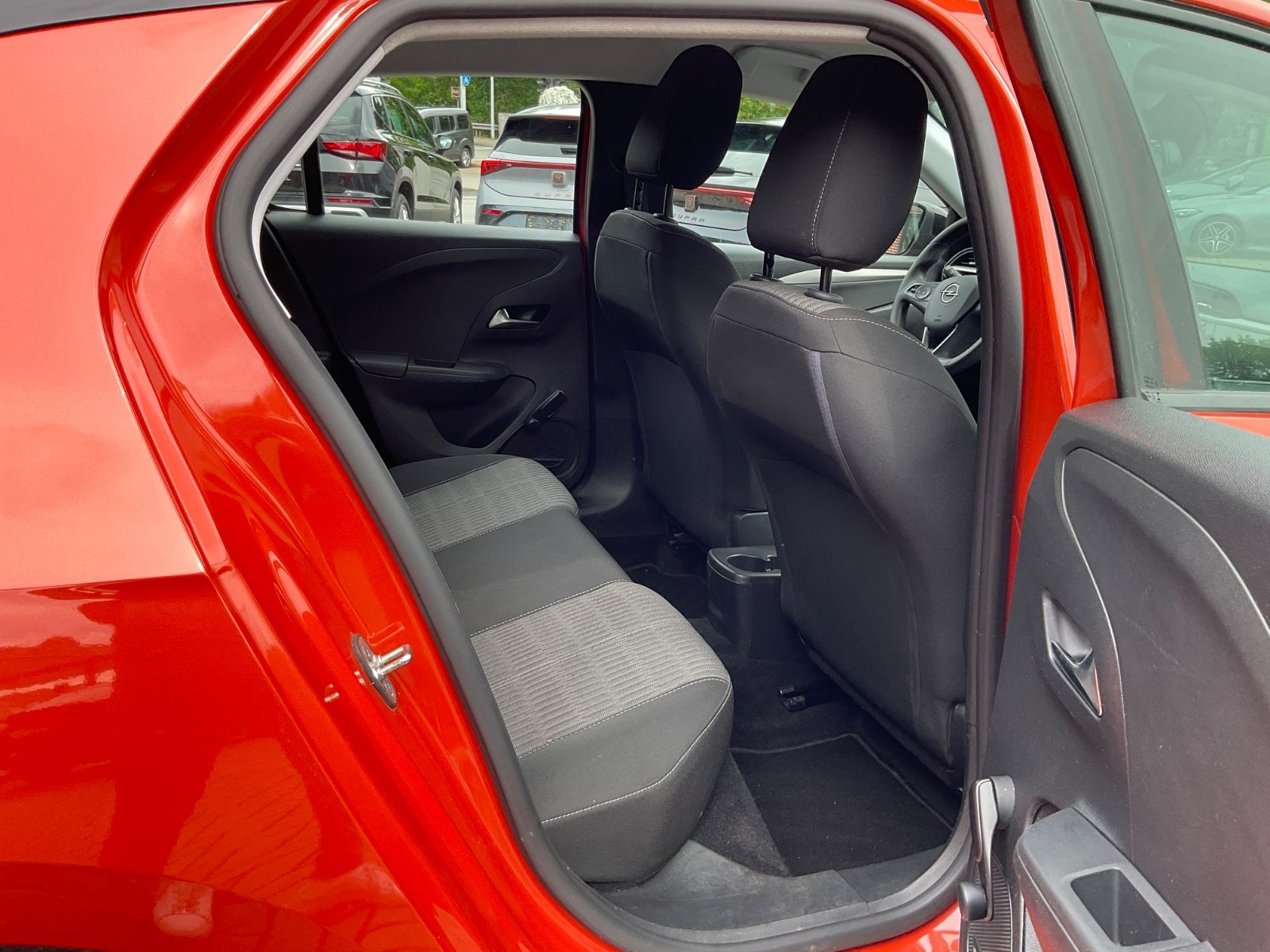 Fahrzeugabbildung Opel Corsa 100KW Edition,50 KWS,CarPlay,Spur,Telefon