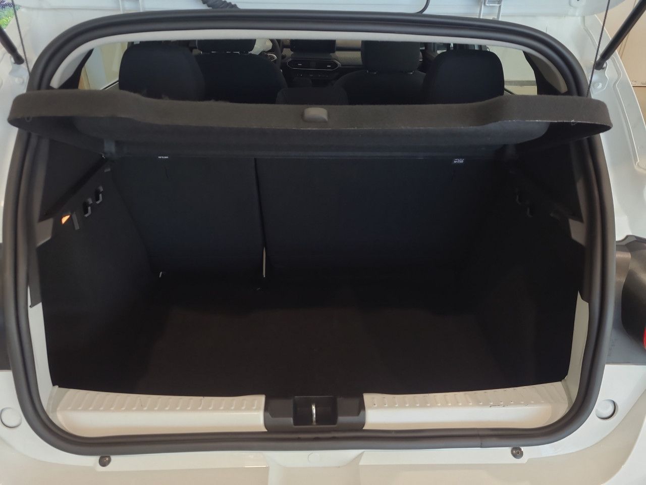 Dacia Sandero - Bild 18