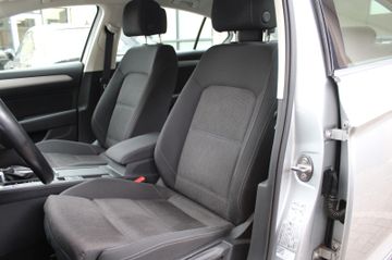 Volkswagen Passat - 6