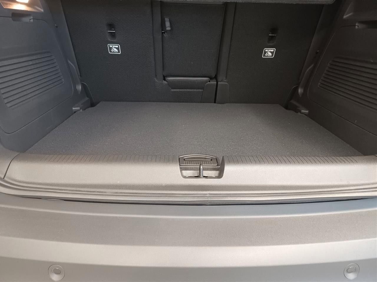 Fahrzeugabbildung Opel Crossland Elegance/Automatik/Navi/Allwetter!