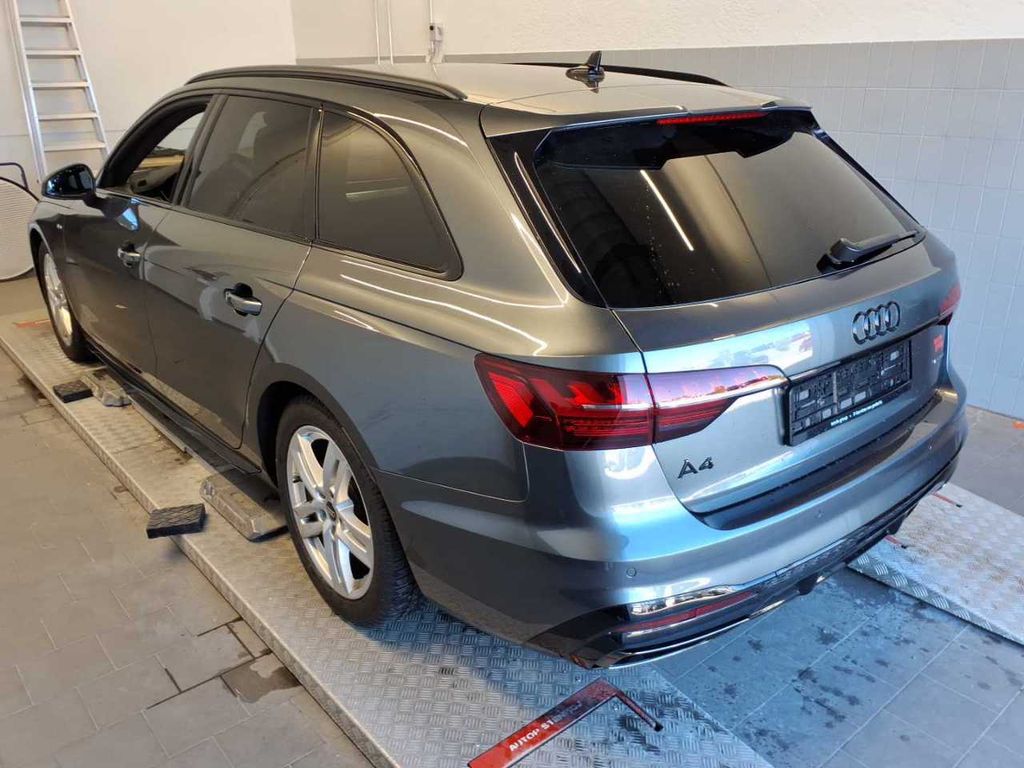 Audi A4 — fotografia 2