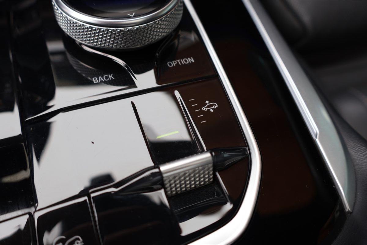 BMW X7 M50 d 7-Sitzer/Laser/Navi/SoftClose/STHZ/AHK