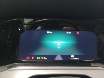 Volkswagen Golf - 8