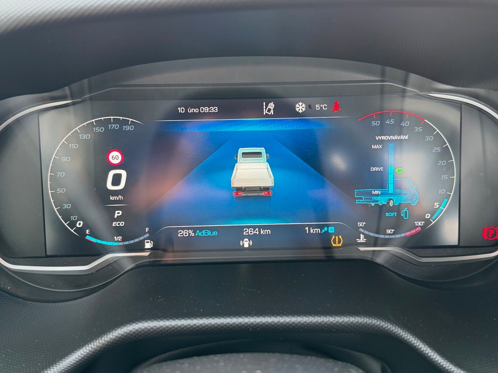 Fahrzeugabbildung Iveco Daily 35S14 HA8 Fahrgestell *R3.450mm*AHK*Luft*