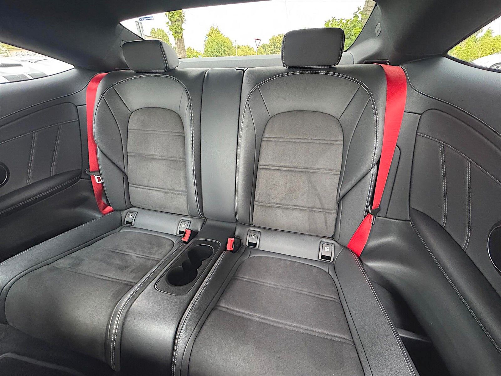Fahrzeugabbildung Mercedes-Benz C 63 S AMG Coupe Performance *Sportabgas*LED*