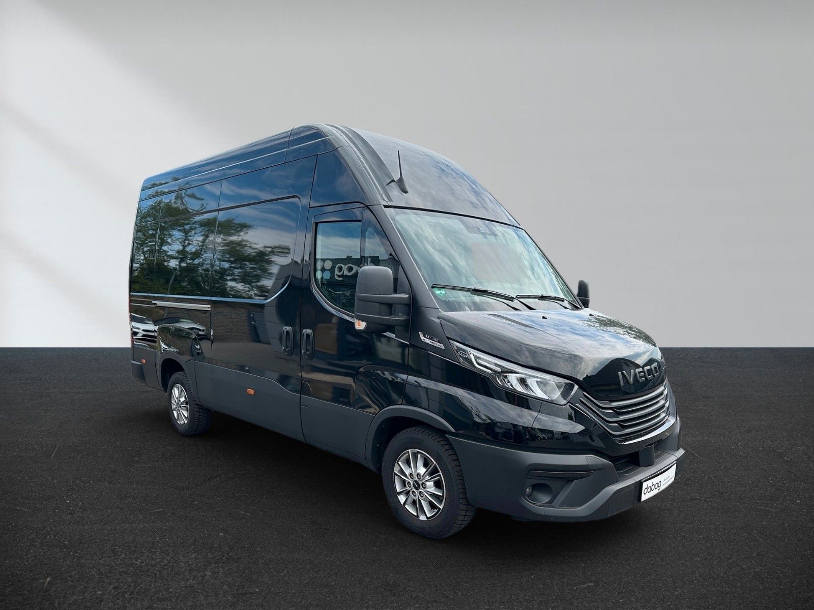 Iveco Daily L2H3 Automatic 35S18HA – Bild 2