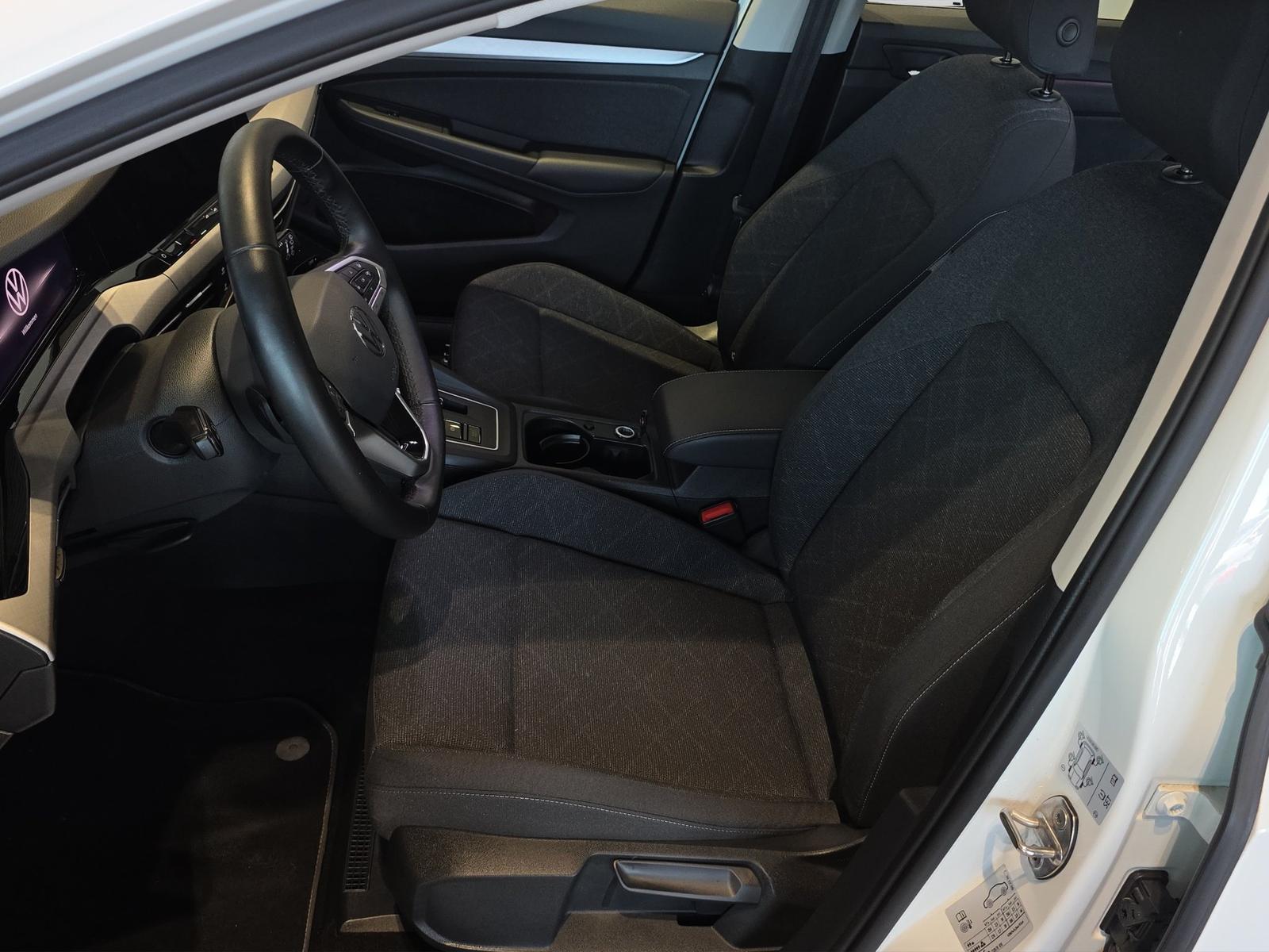 Volkswagen Golf 1.0 eTSI 110 PS LIFE DSG+NAVI+LED+PDC+SHZ, миниатюра 10
