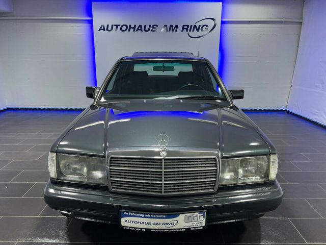 Mercedes-Benz 190 E 2.3 Aut. SCHIEBEDACH E.FENSTER ALU TÜV:NEU