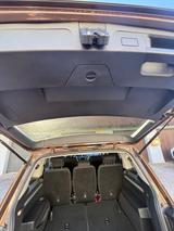 Volkswagen Touran 1.6 TDI SCR Comfortline Standheiz. Sportf - Volkswagen Touran: Sport