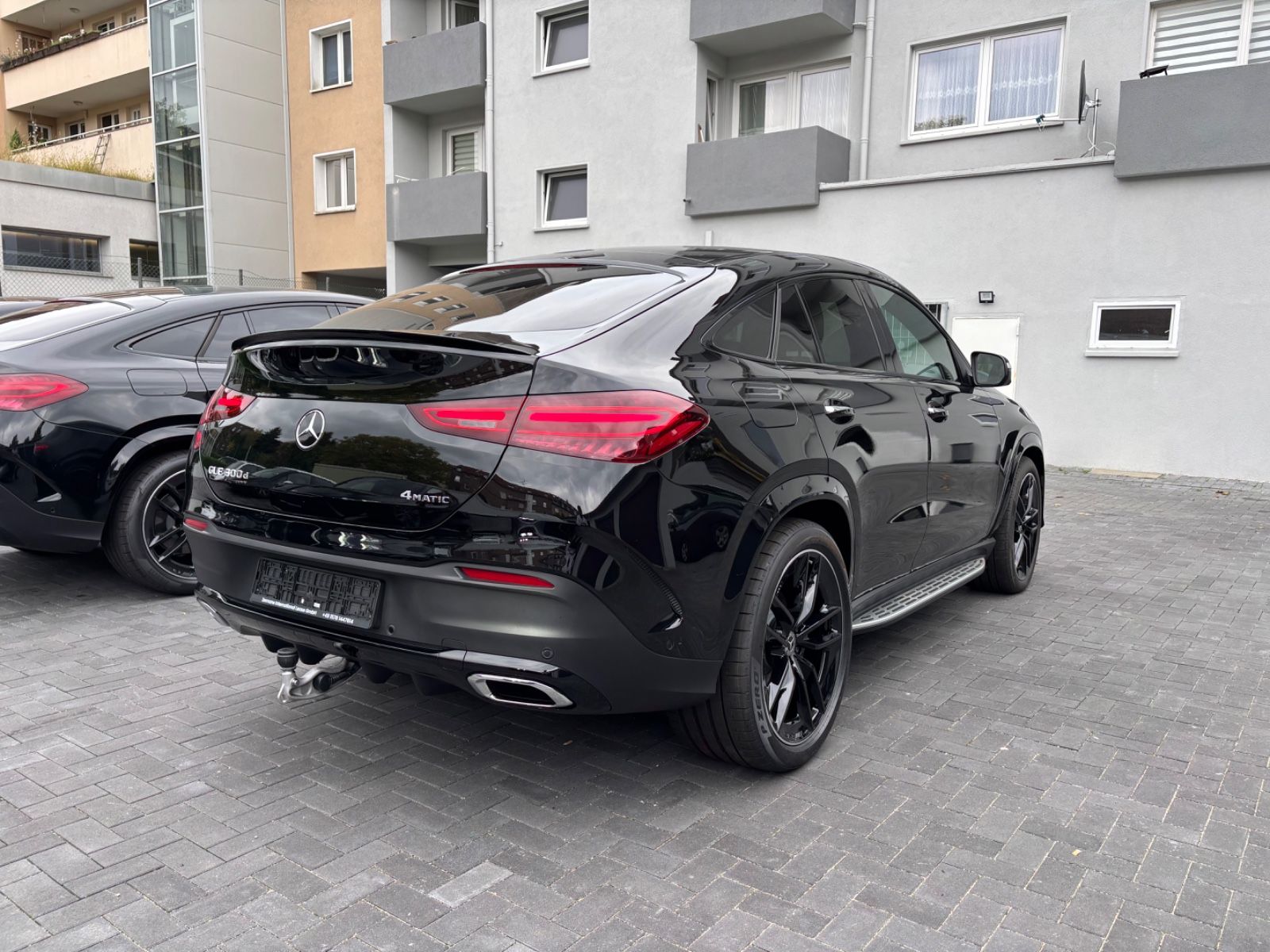Mercedes-Benz GLE 300d Coupé 4MATIC Softclose HUD Burmes PANO foto 4