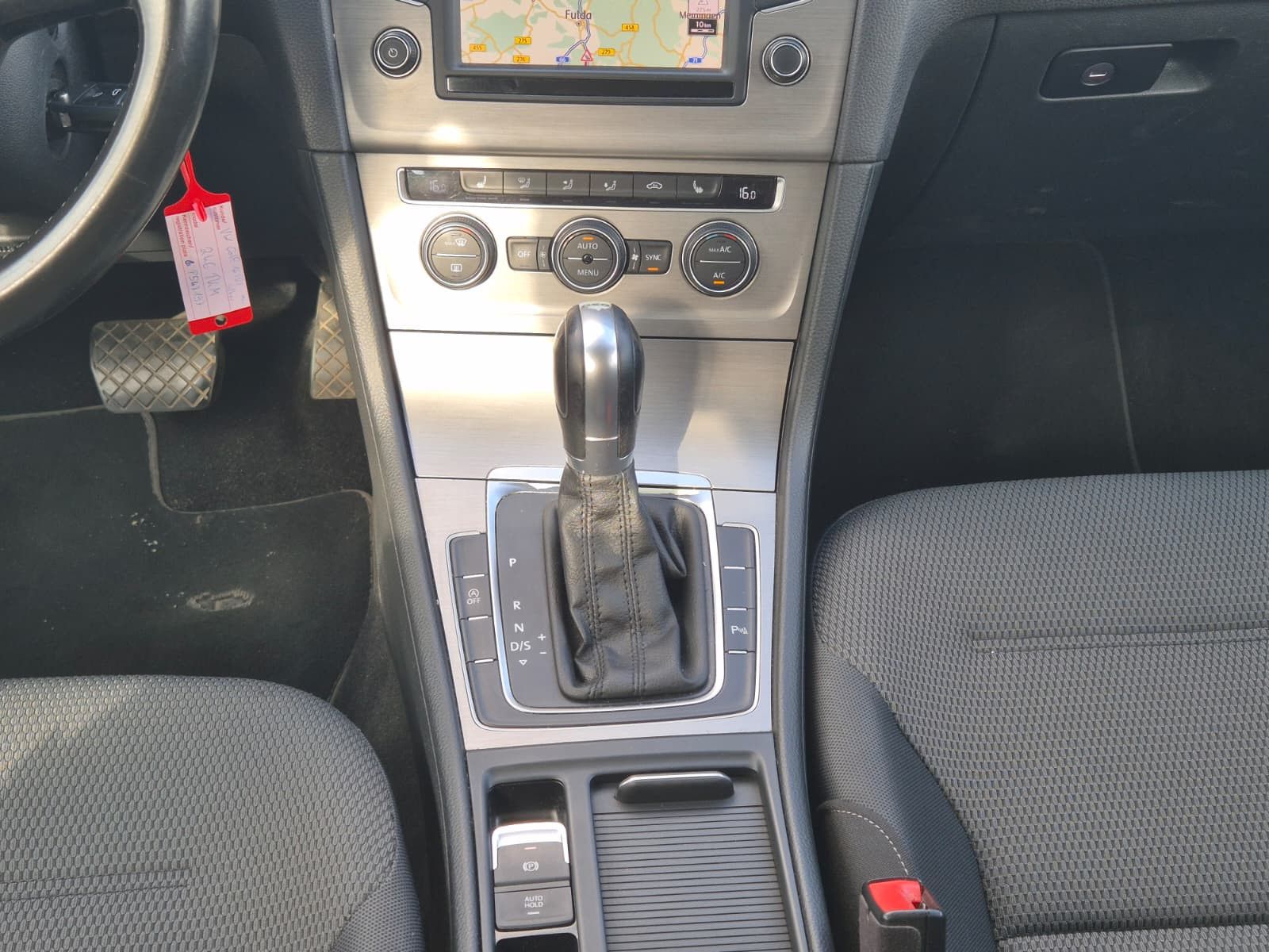Fahrzeugabbildung Volkswagen Golf 1.6 TDI Comfortline BMT*PDC*TEMPOMAT*