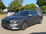 Mercedes-Benz CLA 200*AUTOMATIK*SHZ*SCHECKHEFTGEPFLEGT* - Mercedes-Benz CLA 200 mit Benzin-Antrieb: Coupe