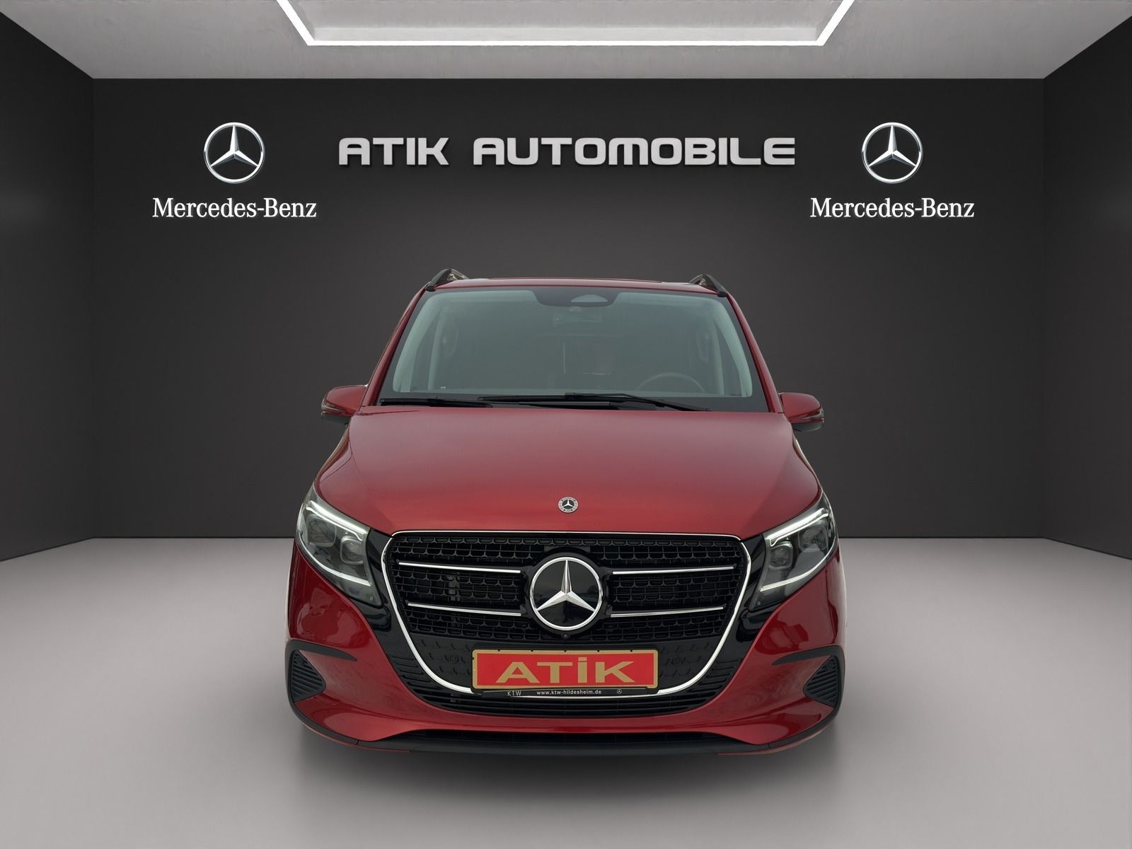 MERCEDES-BENZ V 220 D STYLE DISTR LED AHK 360*CAM MBUX NAVI