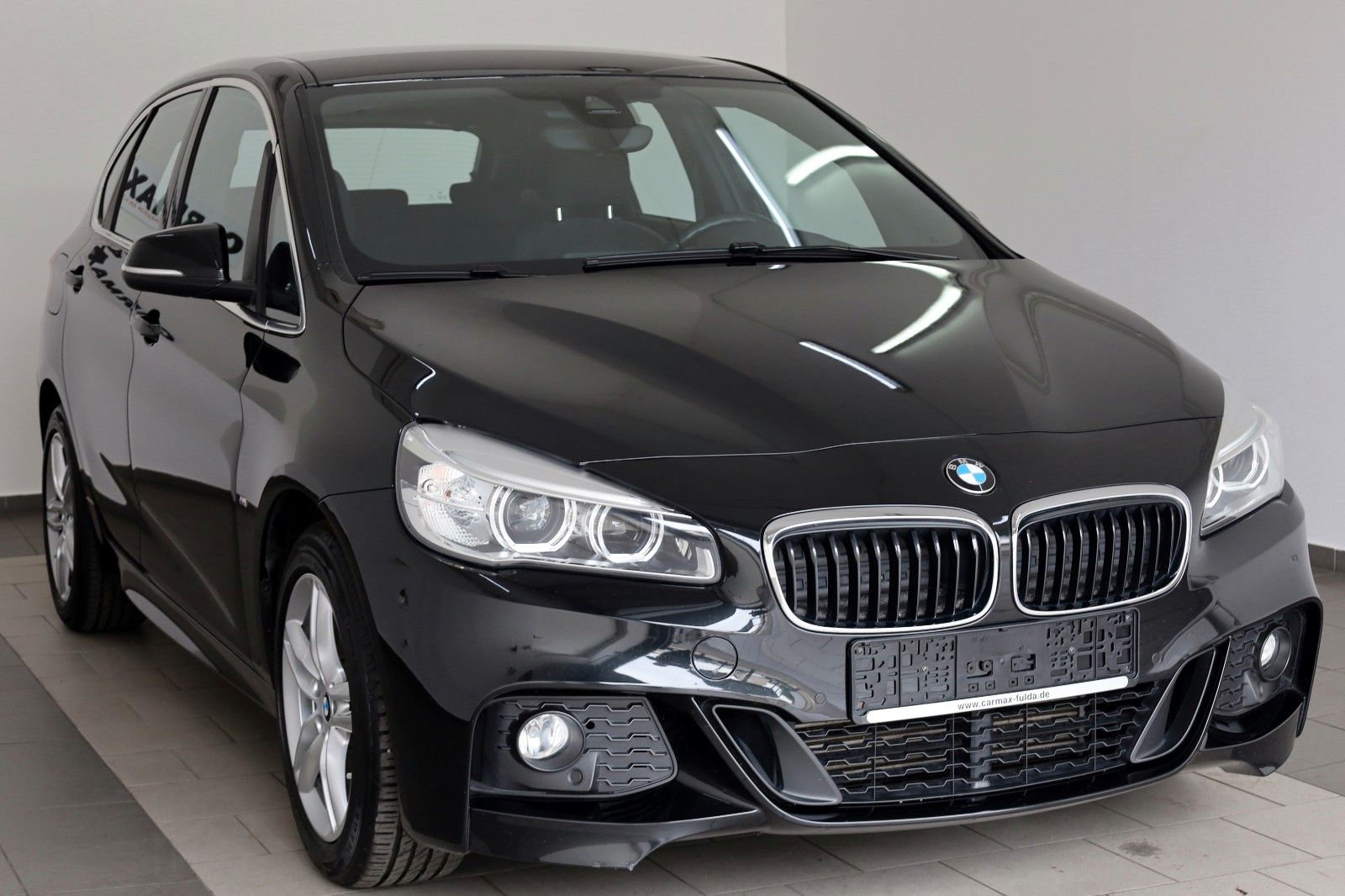 Fahrzeugabbildung BMW 220iA Active Tourer M Sport Alcantara,LED,SH,PDC