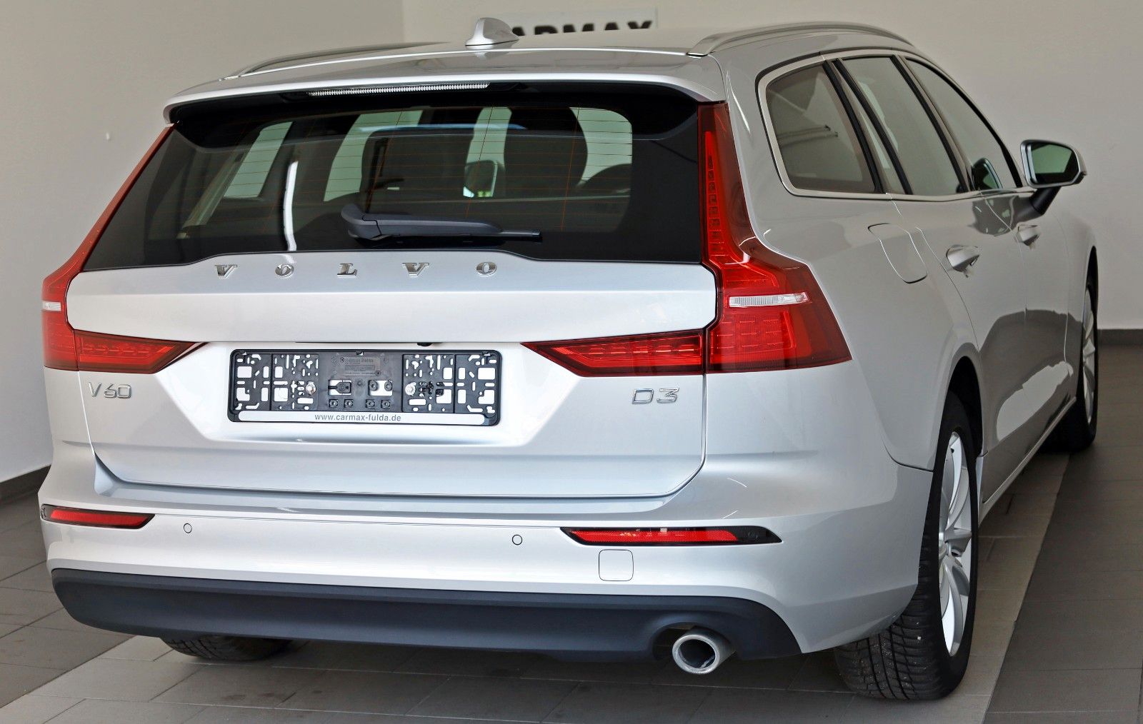 Fahrzeugabbildung Volvo V60 Kombi Momentum Pro Leder,Navi,LED,Kamera,App