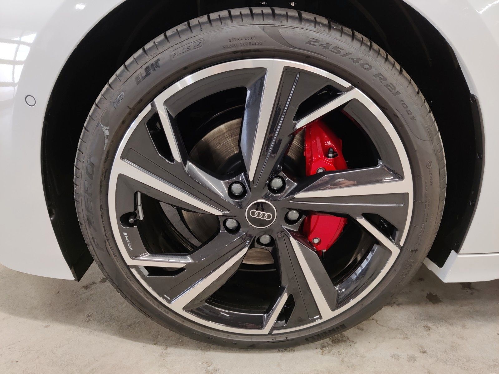 Audi A6 e-tron - Bild 8
