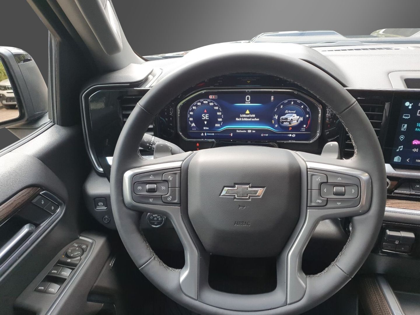 Fahrzeugabbildung Chevrolet Silverado 1500 LT Trailboss-MY25-Vollausstattung