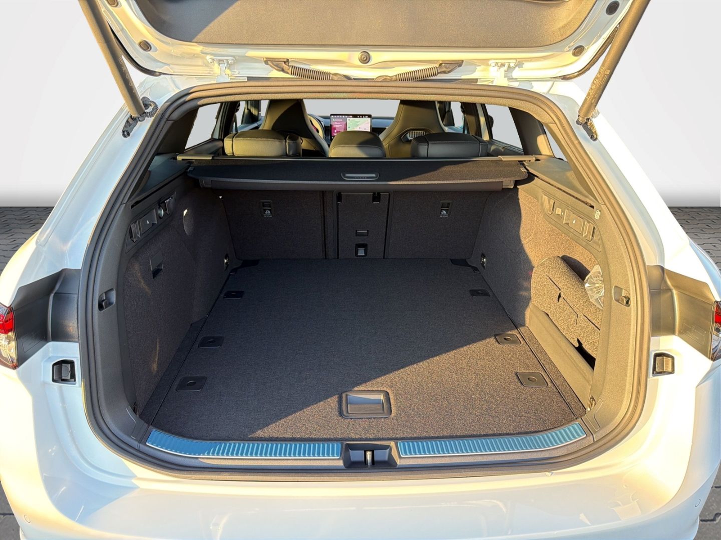 Skoda Superb - Bild 11