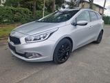 Kia cee'd Sportswagon 1.6 CRDi 128  Klimatronic PDC  - Kia Kombi 2014 Cee d mit Diesel-Antrieb