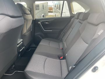 Toyota RAV4 2.5 Hybrid Team D *2xPDC*ACC*LED*SHZ*NAVI*