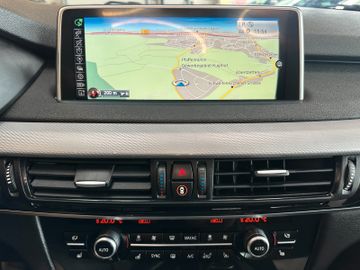 BMW X5 M50 *Soft-Close*Head-UP*Memory*Pano*360°*