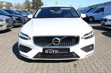 Volvo V60 Kombi Momentum Pro - Volvo Gebrauchtwagen in Schwerin