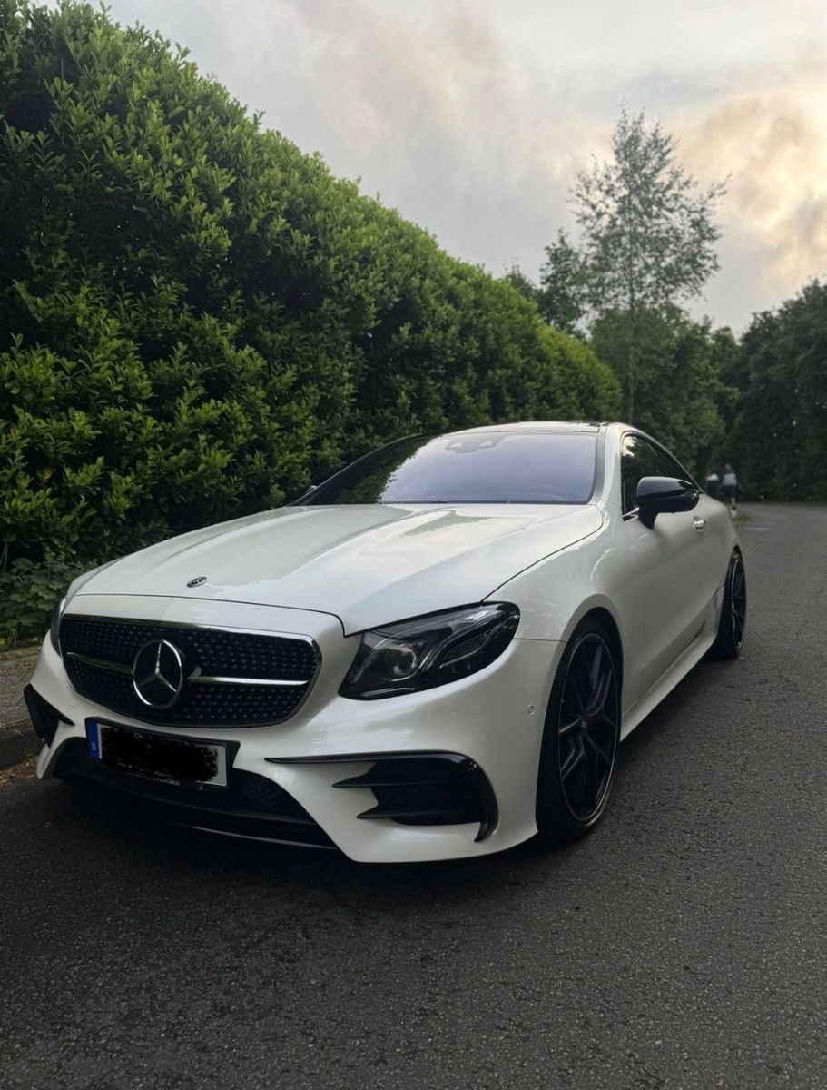 MERCEDES-BENZ E 400 d 4M AMG|Coupé|Designo|PANO|MASS*|AIRM*