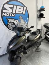 Piaggio MP3 300 - PIAGGIO MOFA