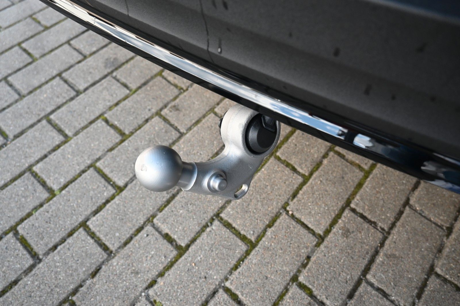 Fahrzeugabbildung Volvo XC40 B3 DKG Plus Dark*360°*PANO*ACC*AHK