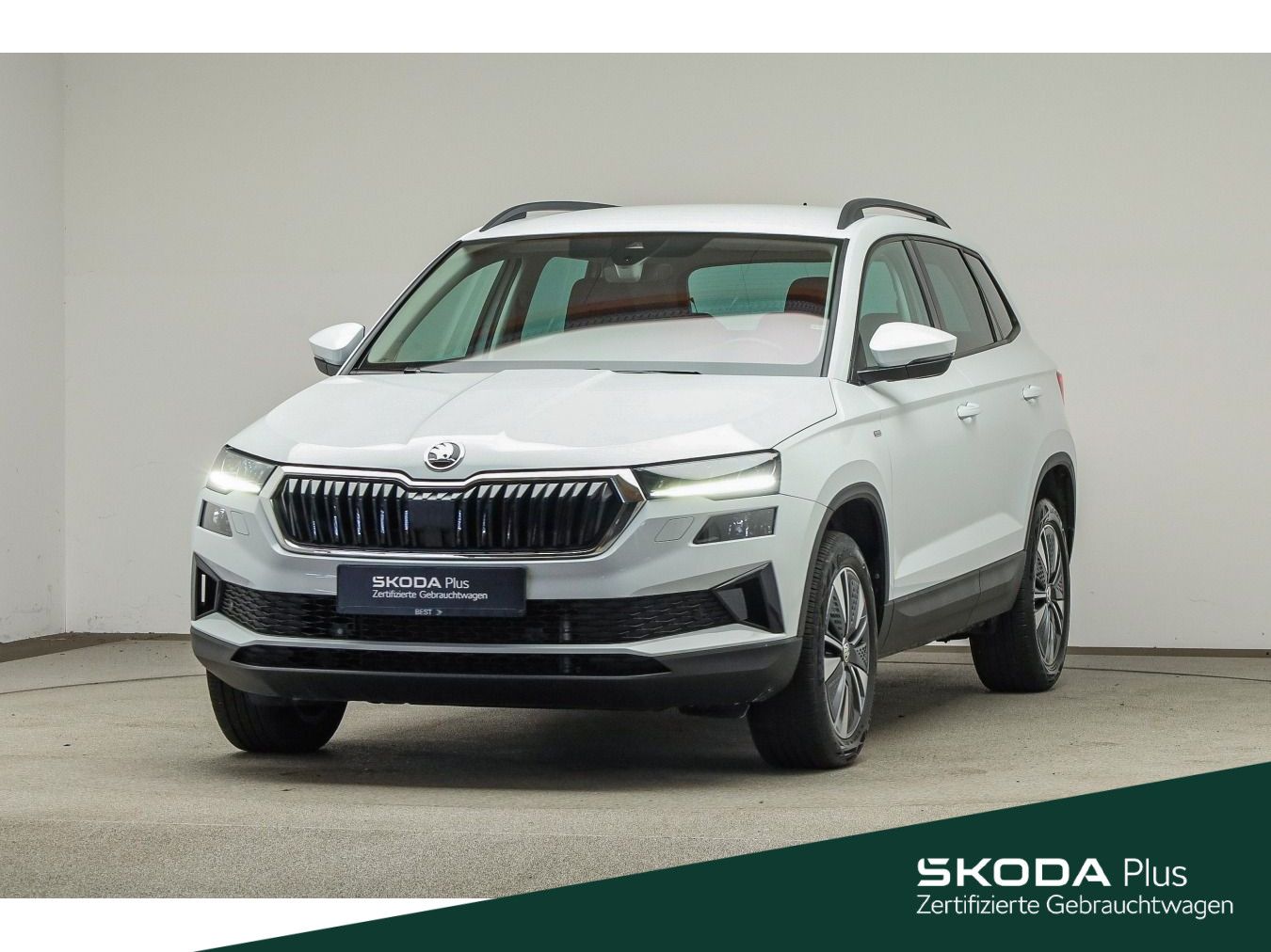 Skoda Karoq 1.5 TSI DSG TOUR*LED*AHK*KAMERA*PDC*SHZ*NA