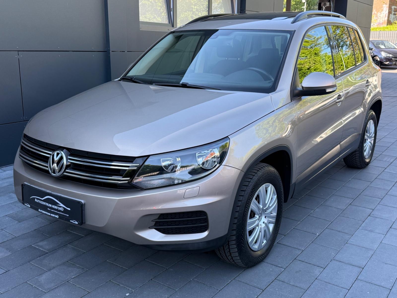 Volkswagen Tiguan Track & Field 4Motion DSG PANO AHK