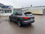 Volkswagen Touareg 3.0 V6 TDI 210kW 4MOTION Tiptronic - - Volkswagen Touareg: 2.0