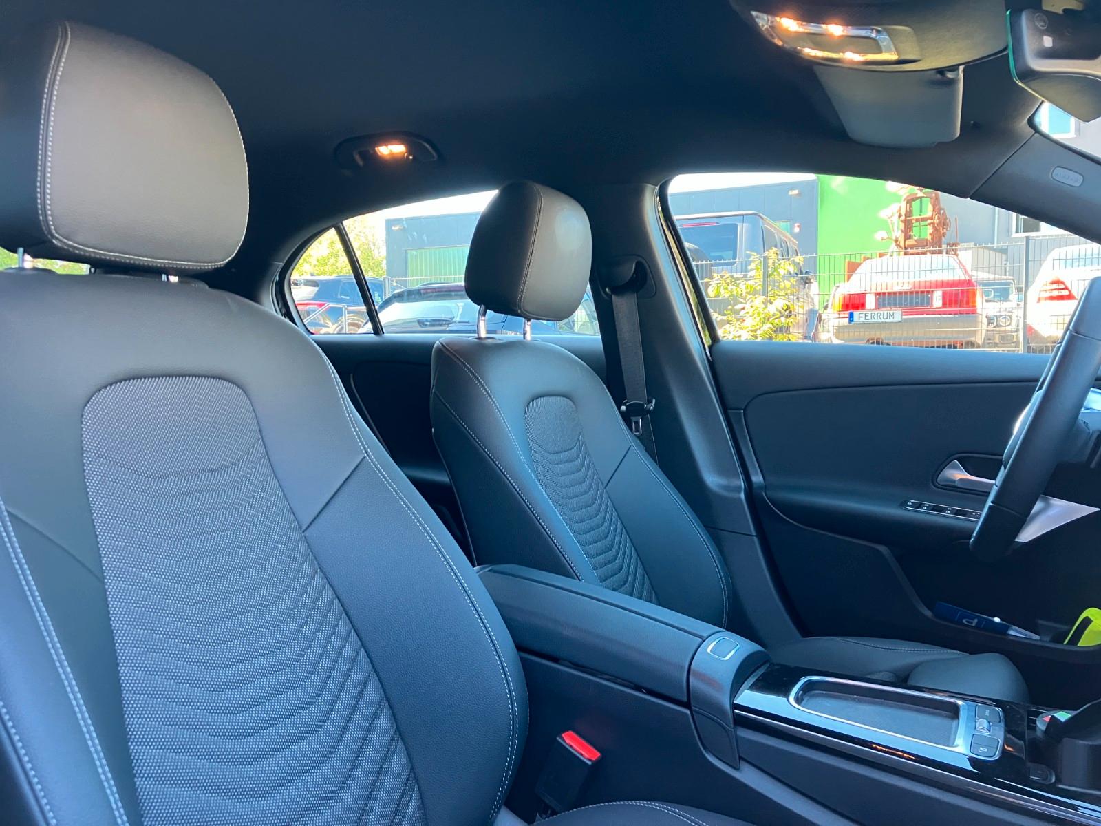 Mercedes-Benz A 250 e