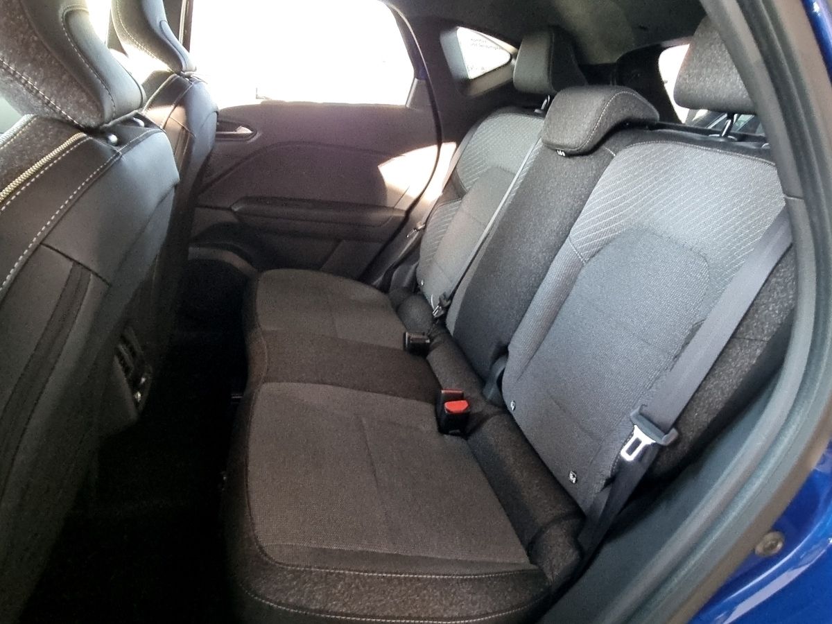 Fahrzeugabbildung Renault Captur Techno E-TECH Full Hybrid 145