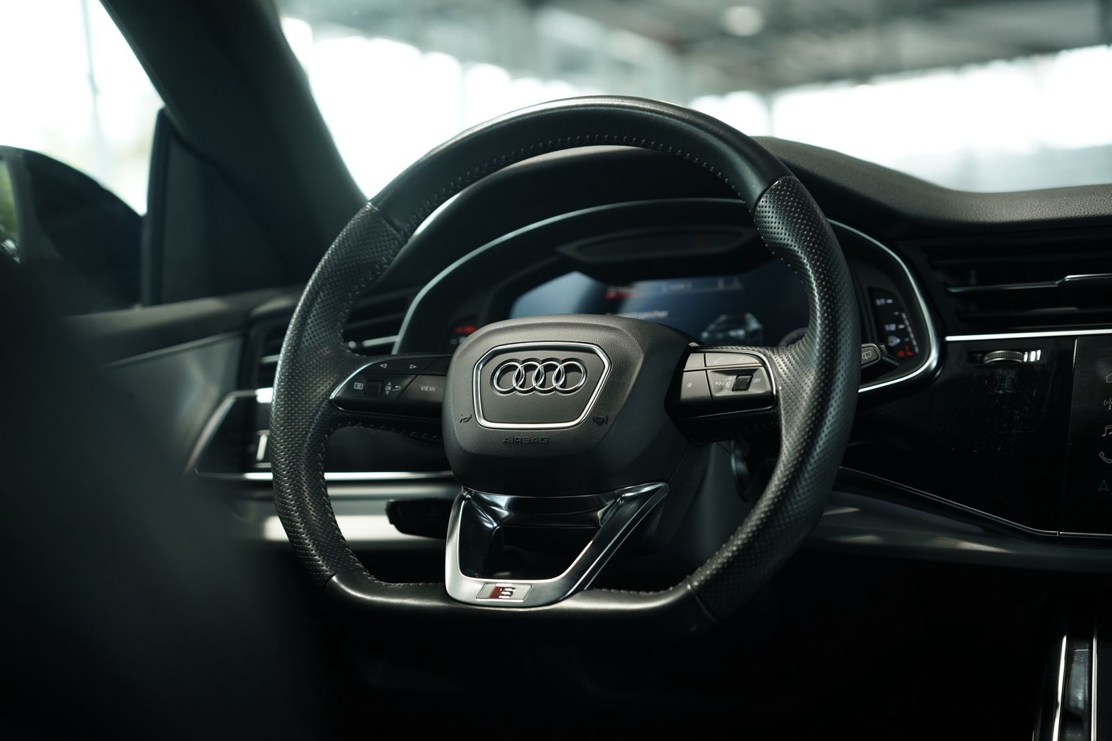 Audi Q8