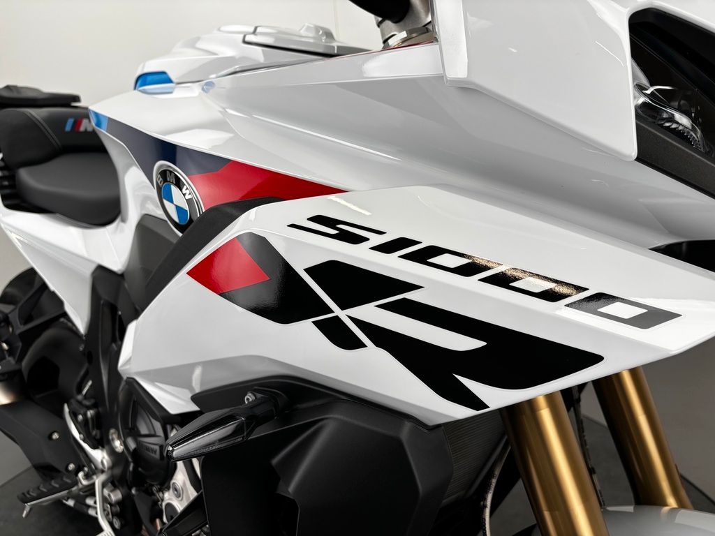 Fahrzeugabbildung BMW S 1000 XR *M-PAKET *SCHMIEDERÄDER *SERVICE NEU